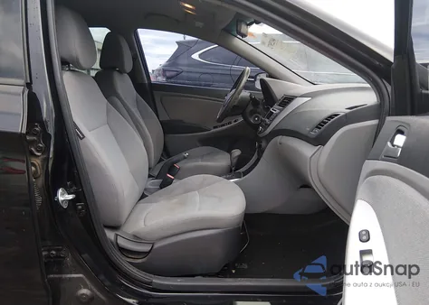 2014 Hyundai Accent Gs z USA, uszkodzony, nr VIN KMHCT5AE0EU156952